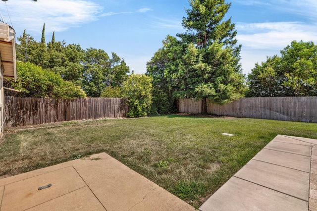 2964 Kennedy Dr, Yuba City, CA 95993