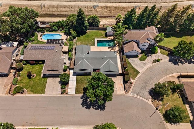 2964 Kennedy Dr, Yuba City, CA 95993