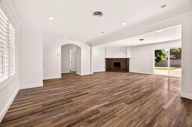 2964 Kennedy Dr, Yuba City, CA 95993