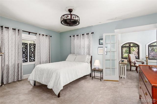 7120 Lindell Boulevard, University City, MO 63130