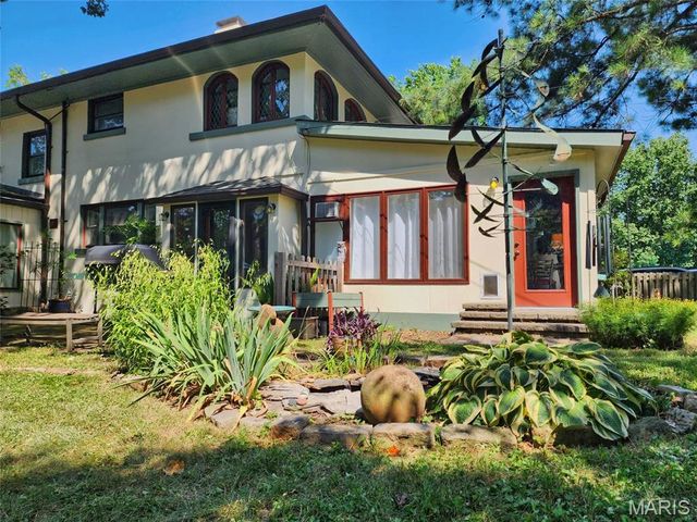 7120 Lindell Boulevard, University City, MO 63130