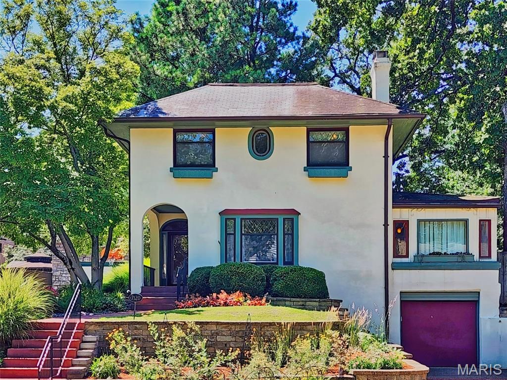 7120 Lindell Boulevard, University City, MO 63130