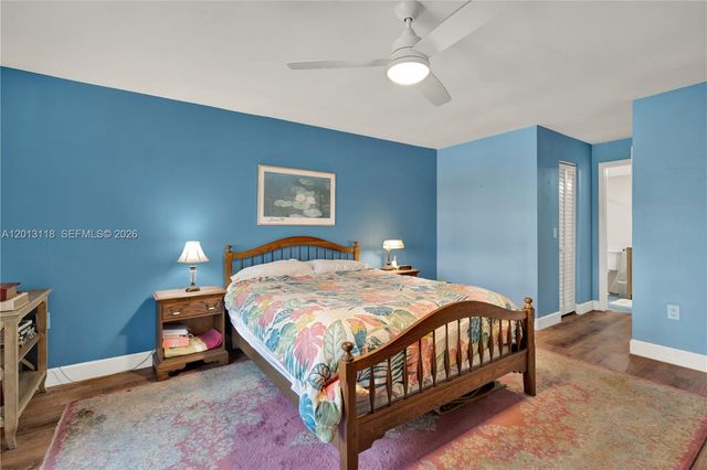 1516 S Lakeside Drive 105, Lake Worth, FL 33460