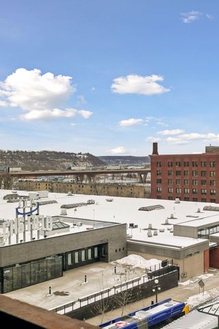 289 5th Street E 403, Saint Paul, MN 55101