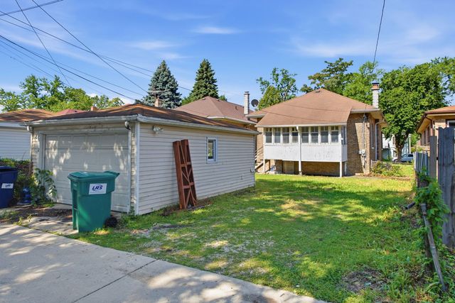 1112 S Taylor Avenue, Oak Park, IL 60304