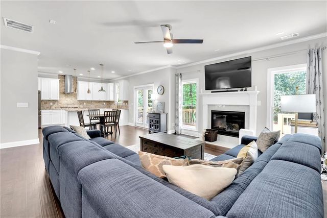 1984 Credence NE Court, Marietta, GA 30066