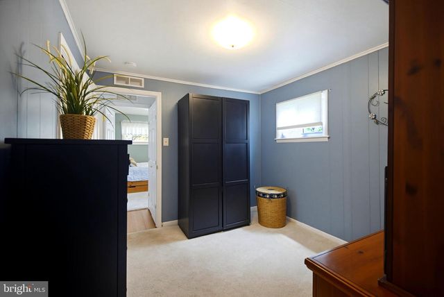 29 EVANS RD, Norristown, PA 19403