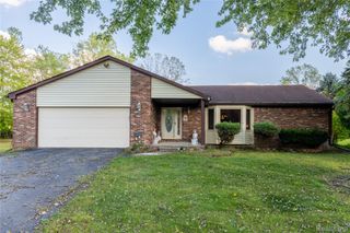 28237 W Huron River Drive, Flat Rock, MI 48134