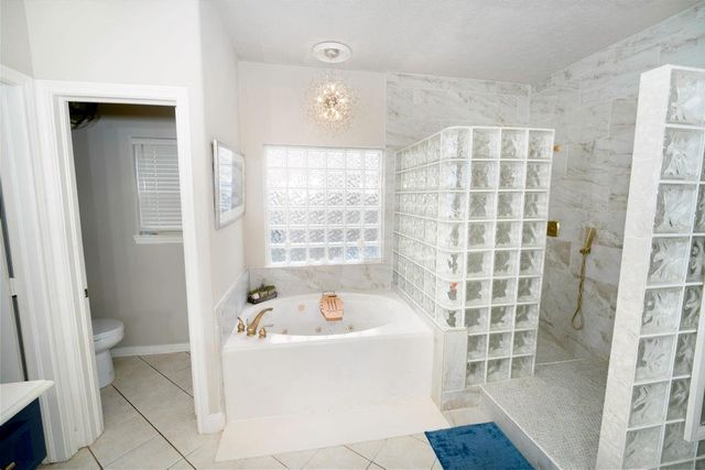 2006 Pebble Lane, Friendswood, TX 77546