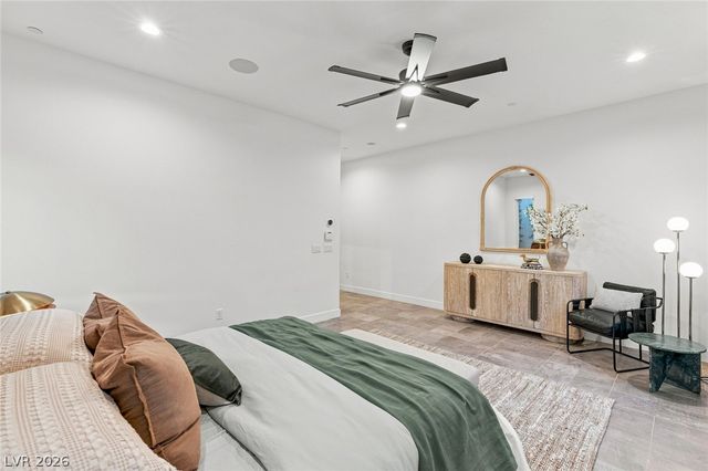 2211 Overlook Canyon Lane, Henderson, NV 89052