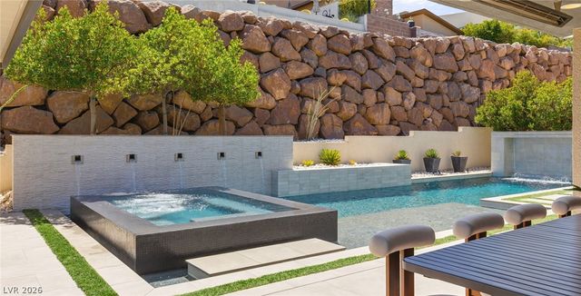 2211 Overlook Canyon Lane, Henderson, NV 89052