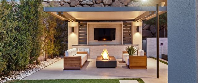 2211 Overlook Canyon Lane, Henderson, NV 89052