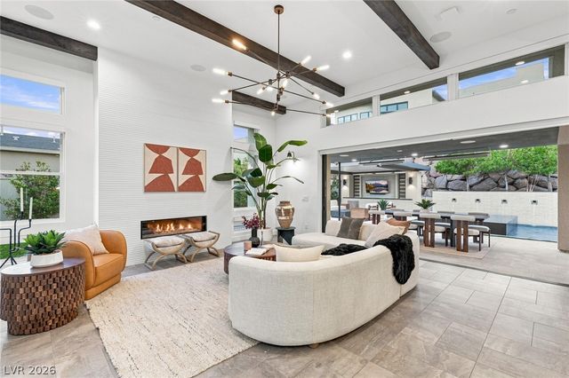2211 Overlook Canyon Lane, Henderson, NV 89052