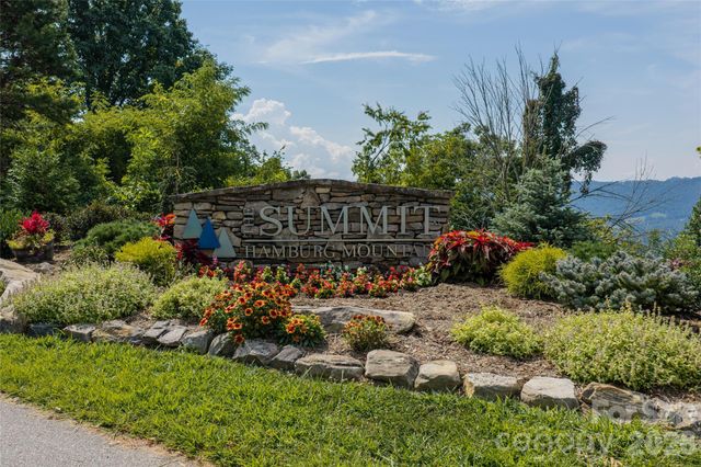 44 Longstreet Court 5, Weaverville, NC 28787