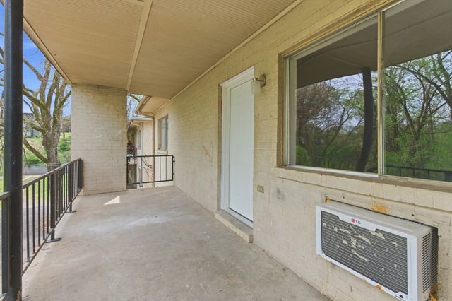 550 Harding Pl Apt F121, Nashville, TN 37211