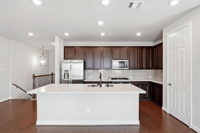 9466 Caddo Ridge Lane, Cypress, TX 77433