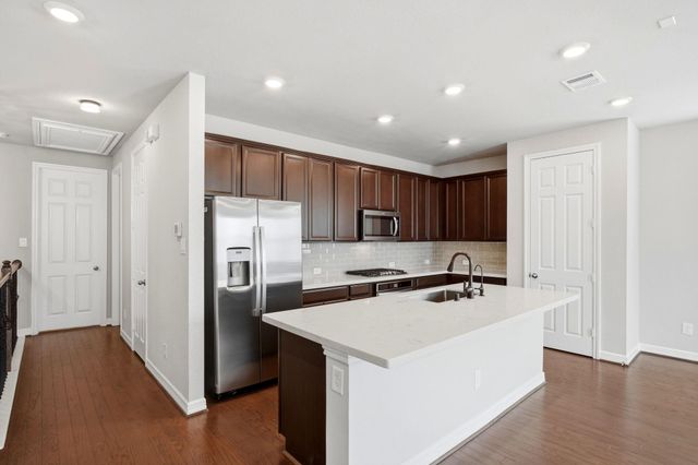 9466 Caddo Ridge Lane, Cypress, TX 77433