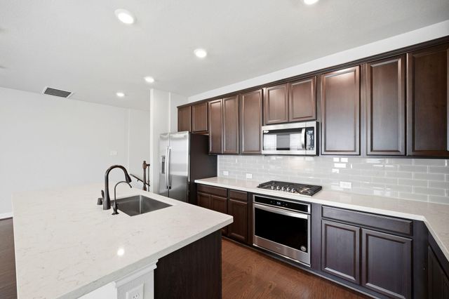 9466 Caddo Ridge Lane, Cypress, TX 77433