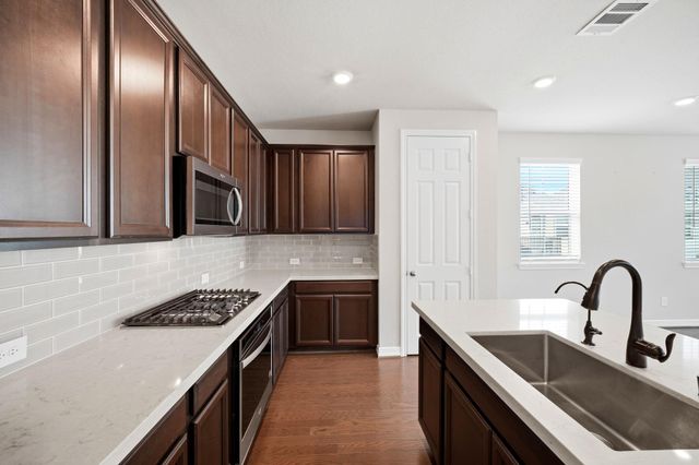 9466 Caddo Ridge Lane, Cypress, TX 77433