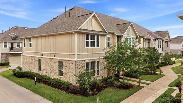 9466 Caddo Ridge Lane, Cypress, TX 77433