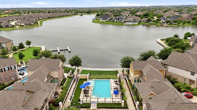 9466 Caddo Ridge Lane, Cypress, TX 77433