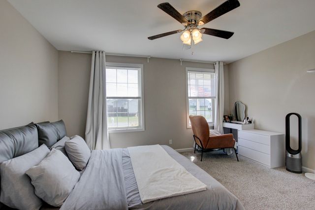 112 Pappy Dr, Oak Grove, KY 42262