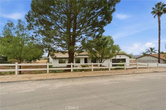 18740 Cable, Perris, CA 92570