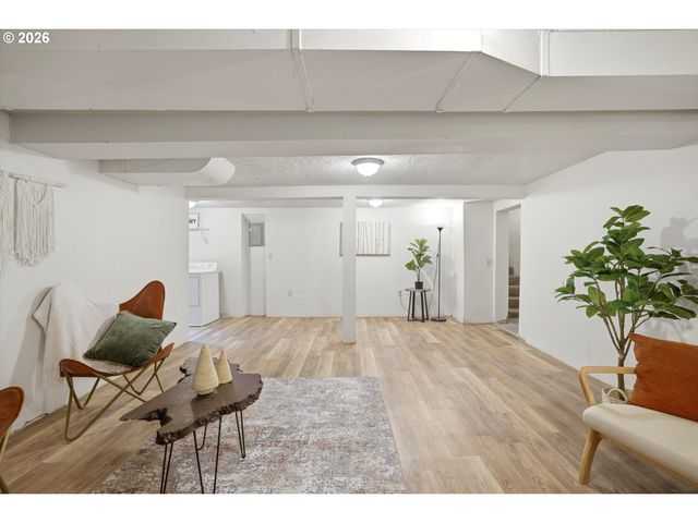 7029 Se 85TH Ave, Portland, OR 97266