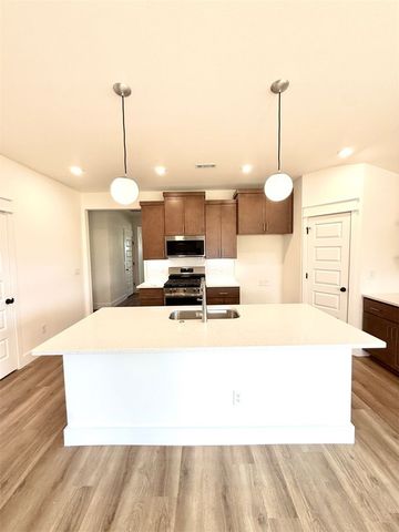 5069 Elk Valley Avenue, Springdale, AR 72762