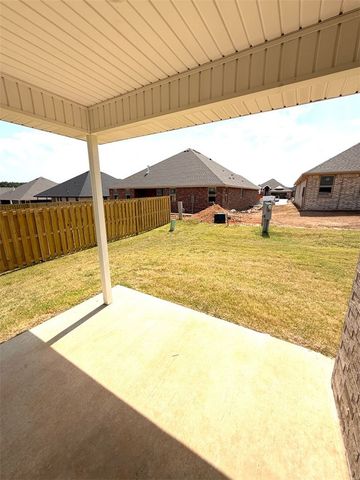 5069 Elk Valley Avenue, Springdale, AR 72762