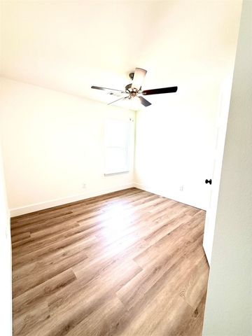 5069 Elk Valley Avenue, Springdale, AR 72762