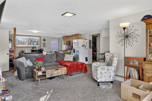 7975 Bendix Road, Genoa Township, MI 48114