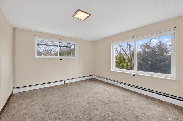 7975 Bendix Road, Genoa Township, MI 48114