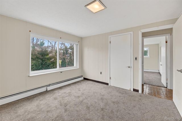 7975 Bendix Road, Genoa Township, MI 48114