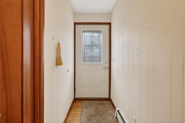 7975 Bendix Road, Genoa Township, MI 48114