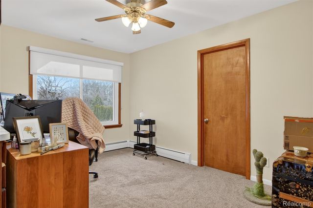 7975 Bendix Road, Genoa Township, MI 48114