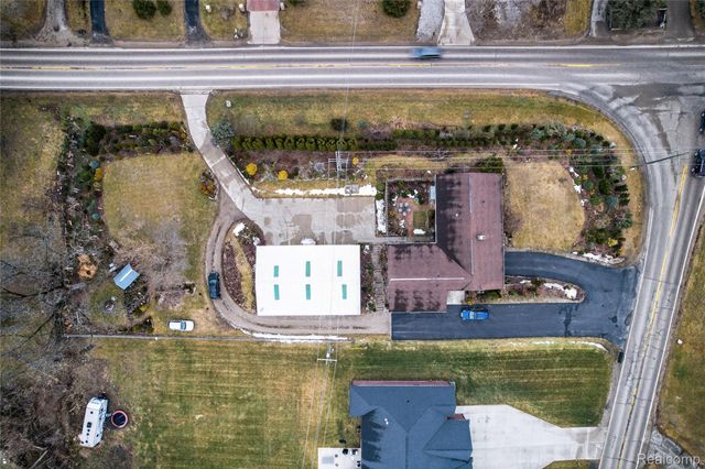 7975 Bendix Road, Genoa Township, MI 48114