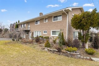 7975 Bendix Road, Genoa Township, MI 48114