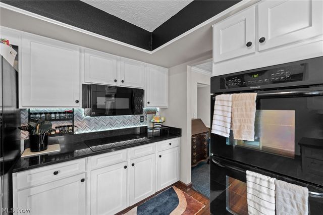 8343 Paddock Court, Mentor, OH 44060