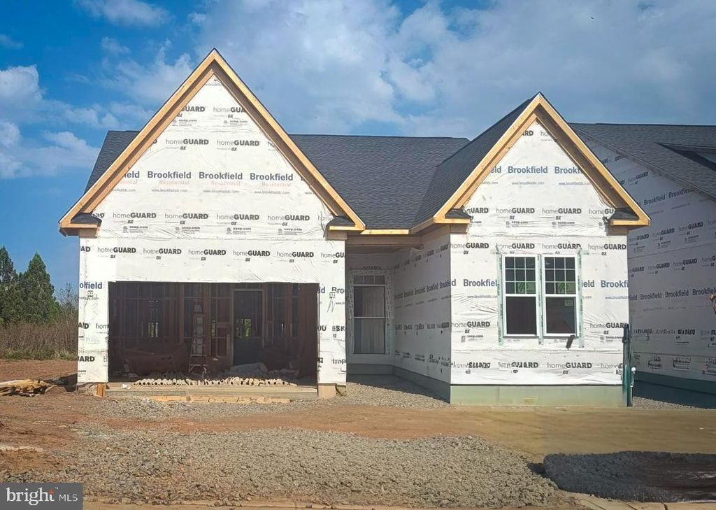 9256 CRESTVIEW RIDGE DR, Bristow, VA 20136