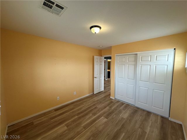 6904 Caspian Tern Street, North Las Vegas, NV 89084