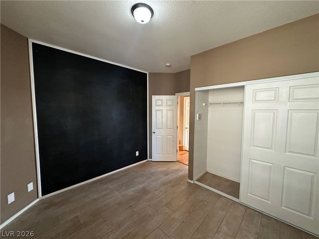 6904 Caspian Tern Street, North Las Vegas, NV 89084