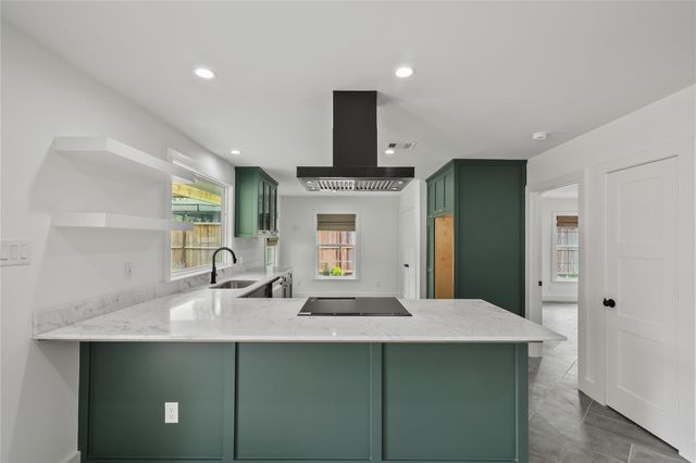 312 W 31st Street, Houston, TX 77018