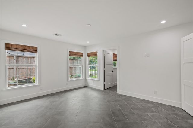 312 W 31st Street, Houston, TX 77018