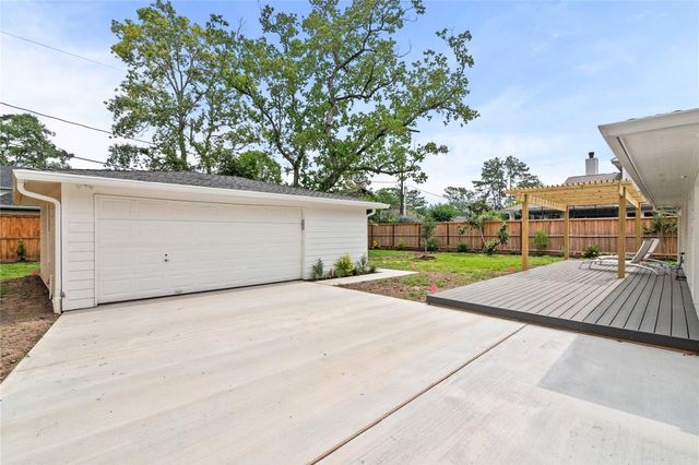 312 W 31st Street, Houston, TX 77018
