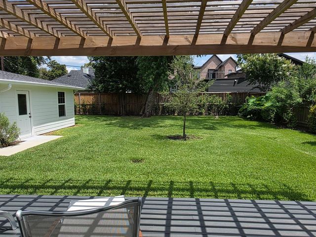 312 W 31st Street, Houston, TX 77018