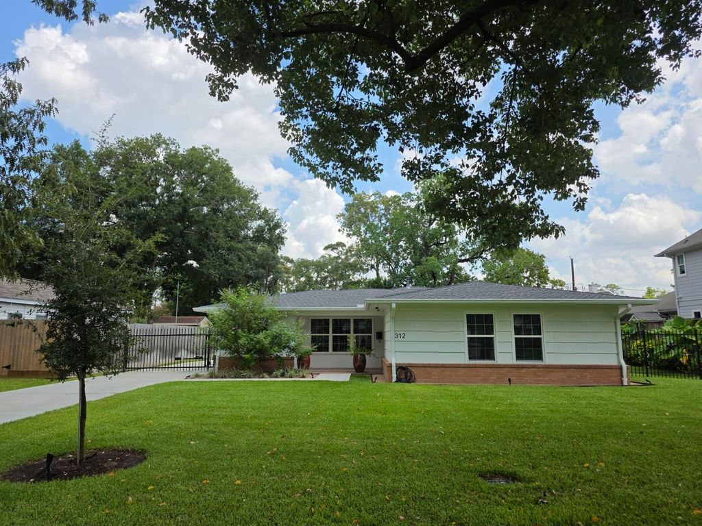 312 W 31st Street, Houston, TX 77018