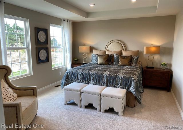 4913 Glenora Drive 98, Orion Charter Township, MI 48359
