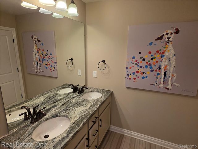 4913 Glenora Drive 98, Orion Charter Township, MI 48359