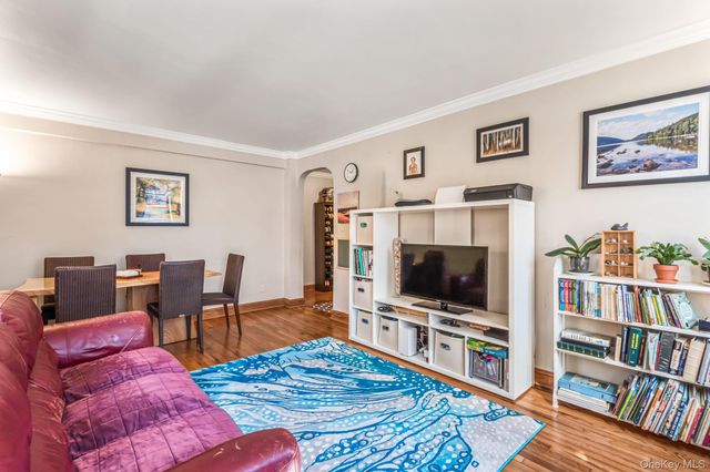 215-40 47th Avenue 2A, Bayside, NY 11361